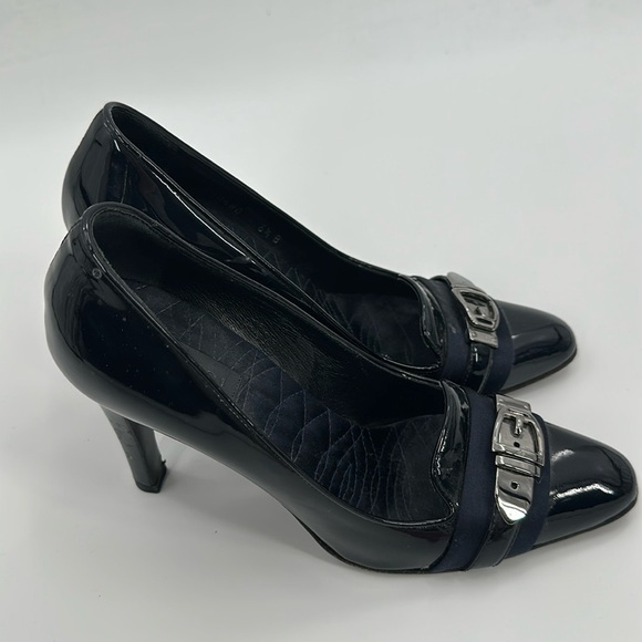 Gucci Patent Leather Navy Heels 6.5B - Picture 1 of 11